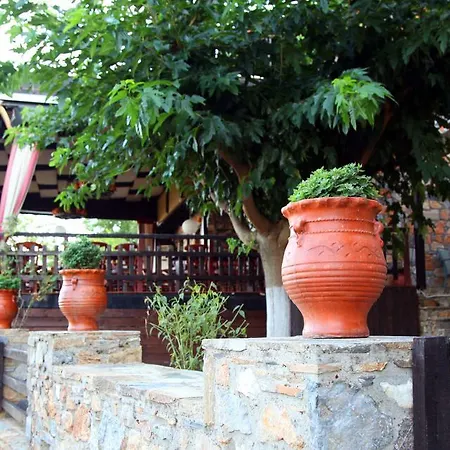 Kyveli Pensjonat Palaioi Poroi