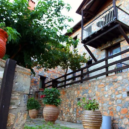 Kyveli Gasthuis 3*